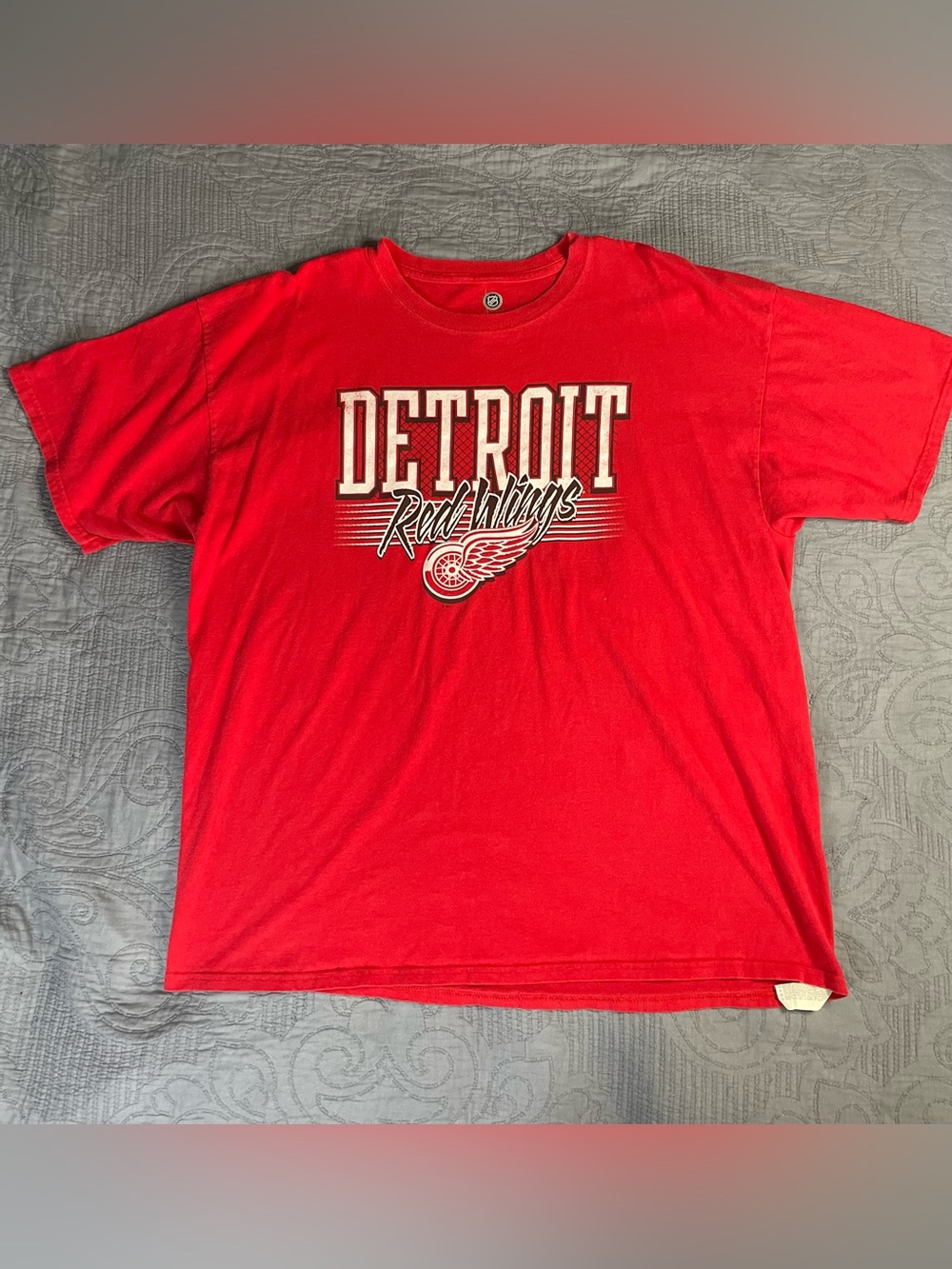 Detroit Red Wings -NHL -Hockey - T-Shirt 2XL